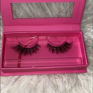 25mm Lashes